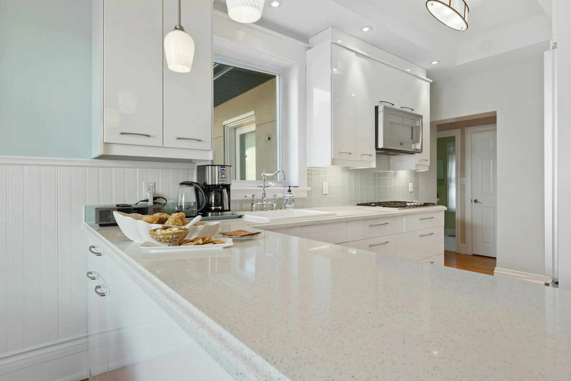 How Do You Repair a Chipped Granite Countertop